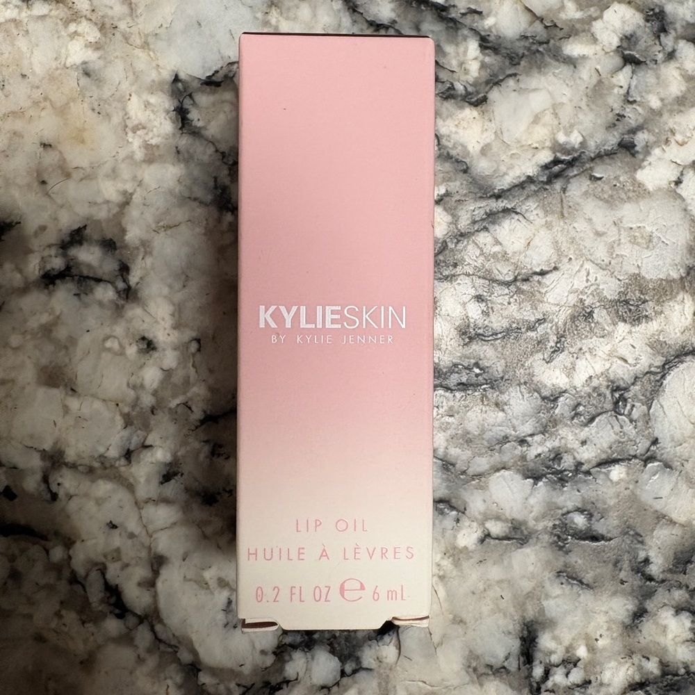 Kylie Skin Lip Oil by Kylie Jenner - Hydrating Shine